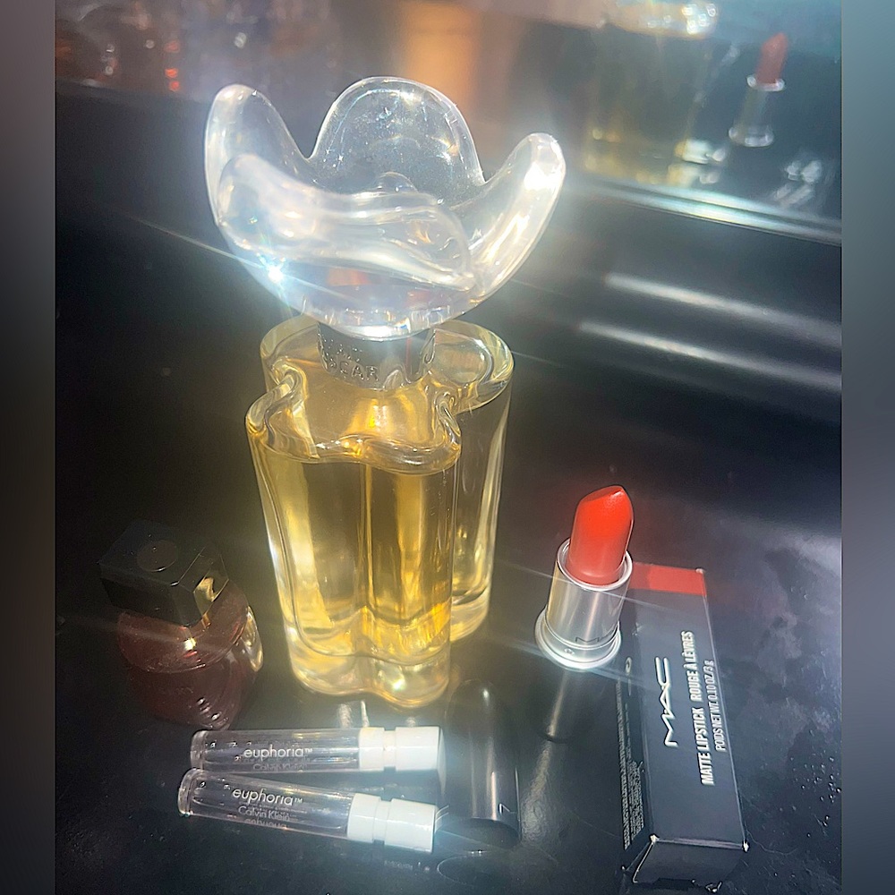 New Perfume Bundle !